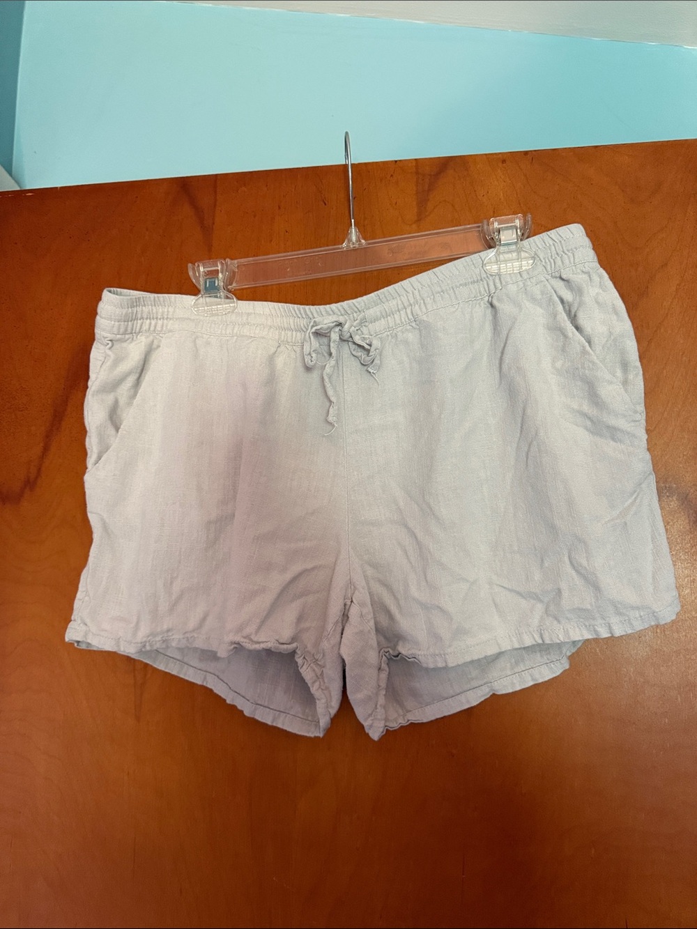 Divided by H&M Cream Casual Drawstring Shorts